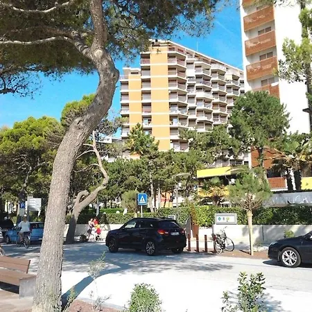 Cristallo Sea View Apartman *